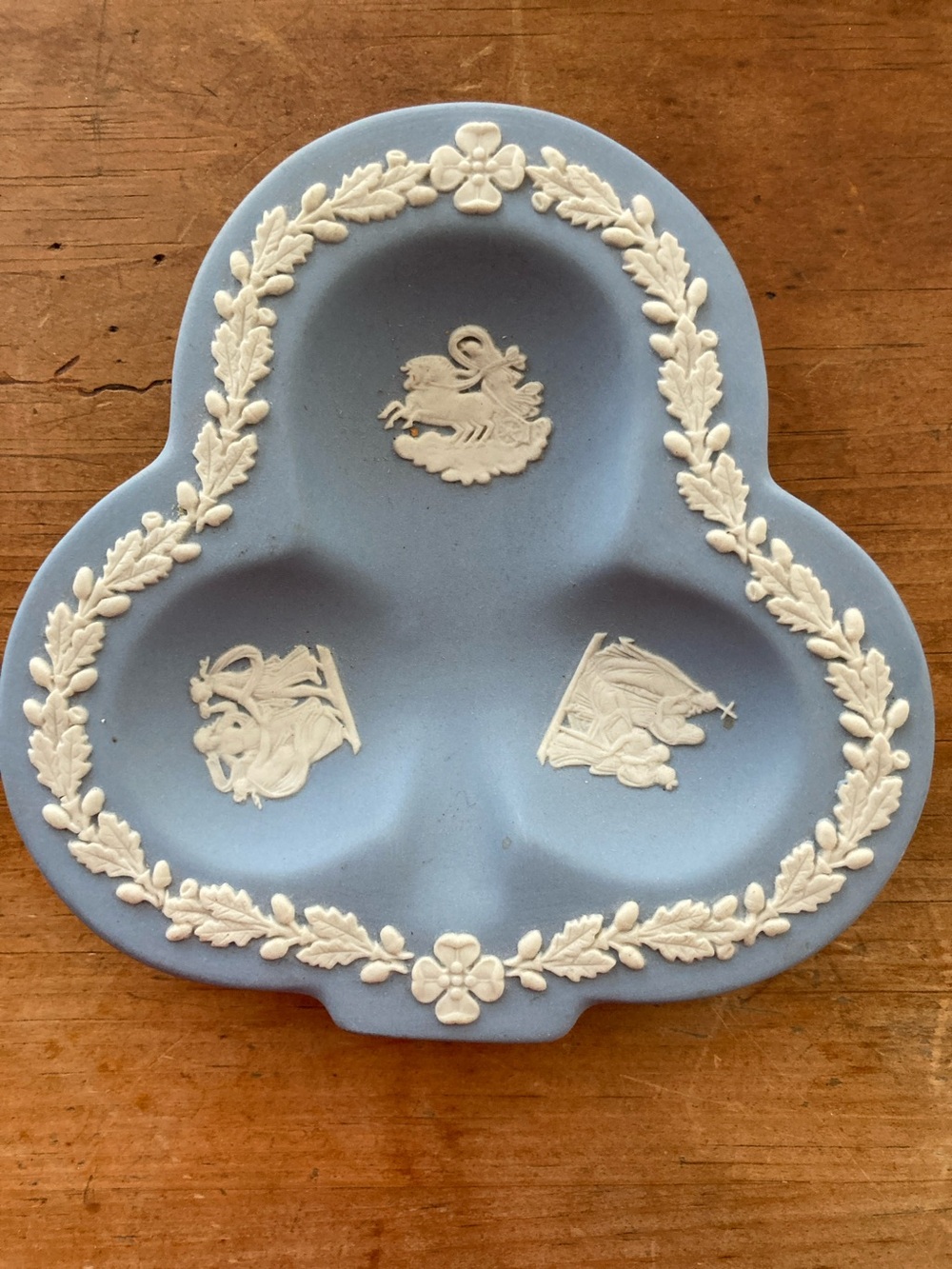 Jasperware Club Shaped
Trinket Dish 4.5"